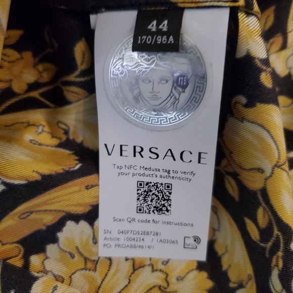 Versace La Coupe Des Dieux Silk Shirt NWOT - Picture 14 of 16